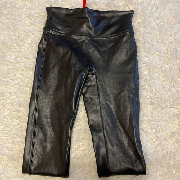 Spanx Faux Leather Leggings - Picture 5 of 5